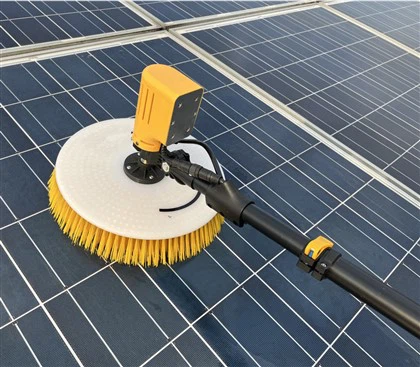 فرشاة تنظيف الألواح الشمسية ذات الرأس الواحد